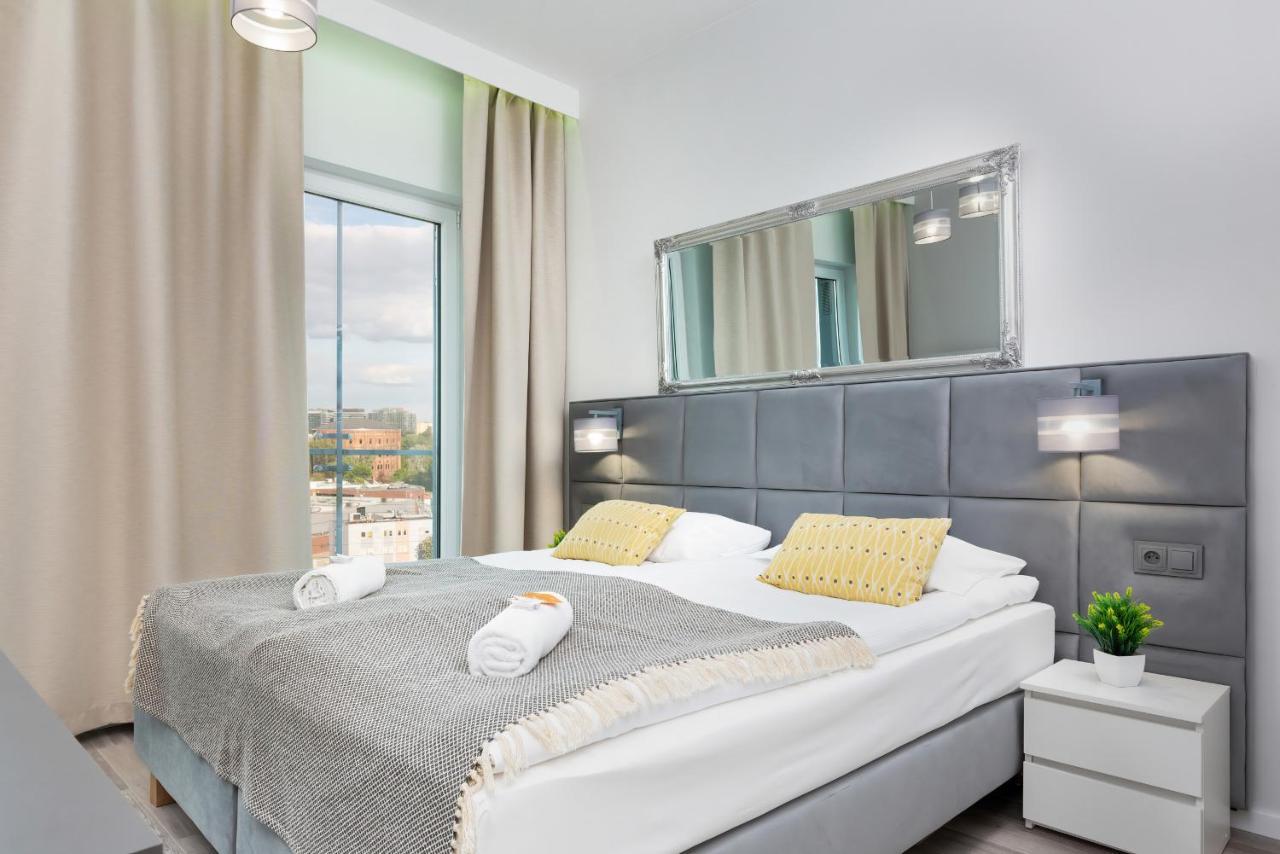 Apartments With Parking Warsaw Business Center By Noclegi Renters Eksteriør bilde