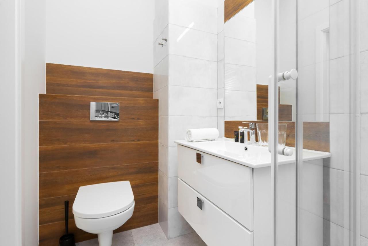 Apartments With Parking Warsaw Business Center By Noclegi Renters Eksteriør bilde